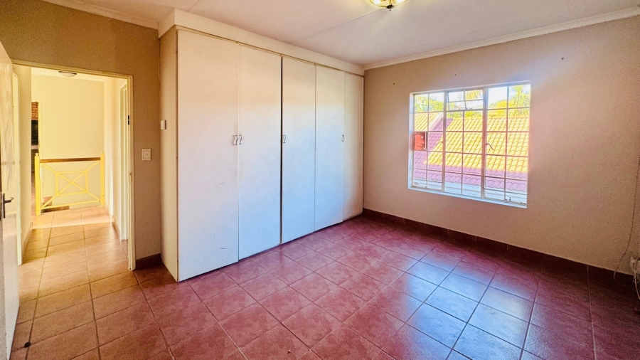 4 Bedroom Property for Sale in Bodorp North West